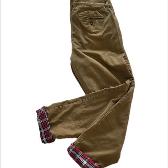 Women’s Eddie Bauer  Legend Wash Flannel-Lined Khaki Chinos  Size 2 - Picture 4 of 15